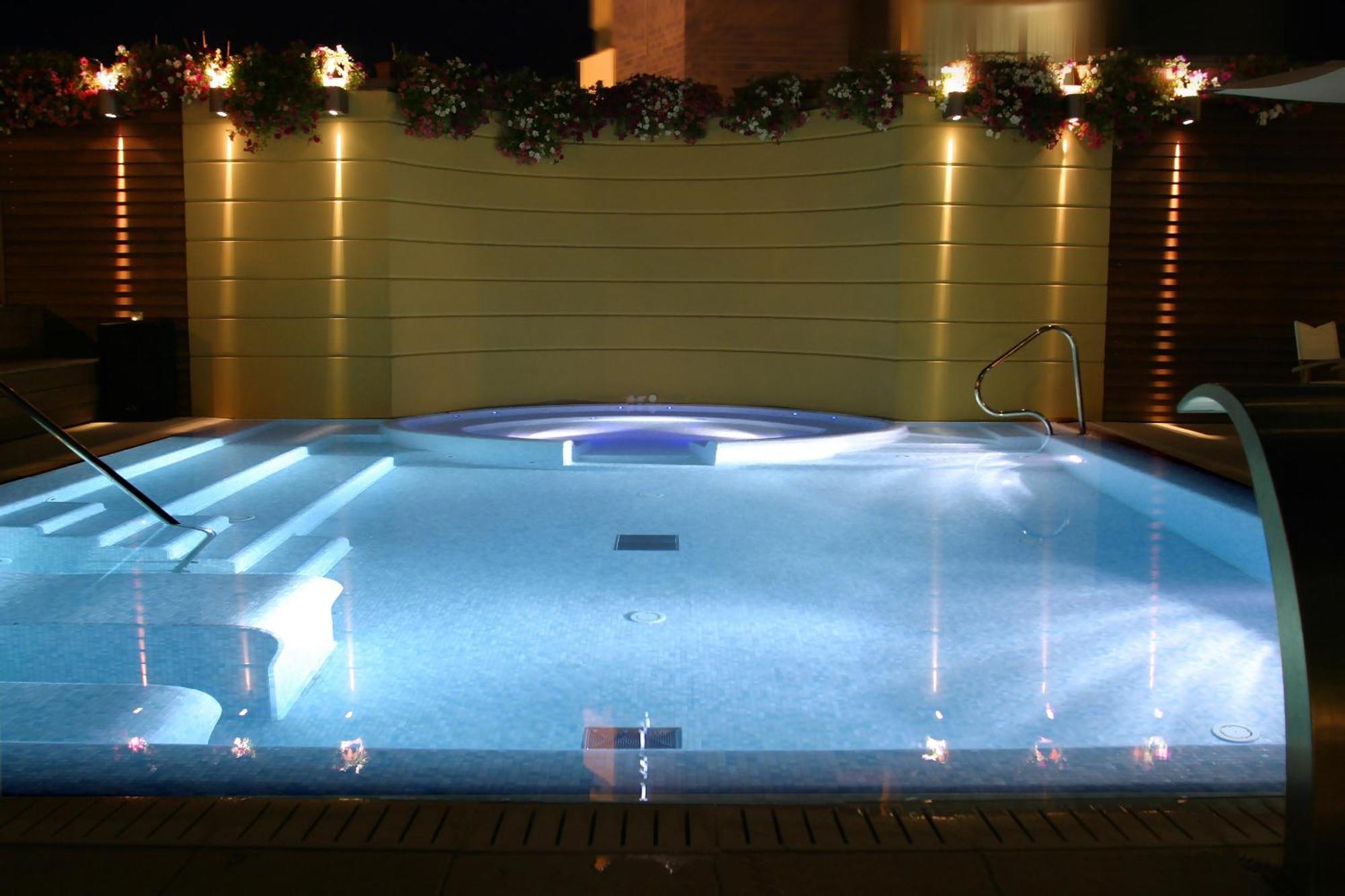 Novecento Suite Hotel Риччоне Екстер'єр фото