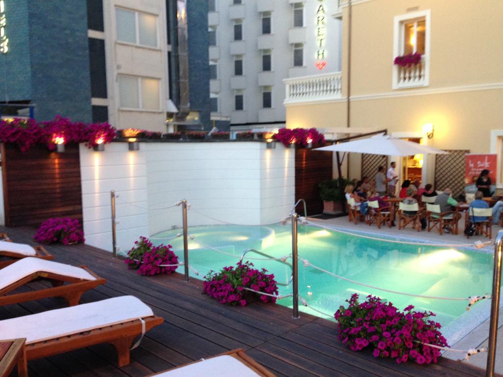 Novecento Suite Hotel Риччоне Екстер'єр фото