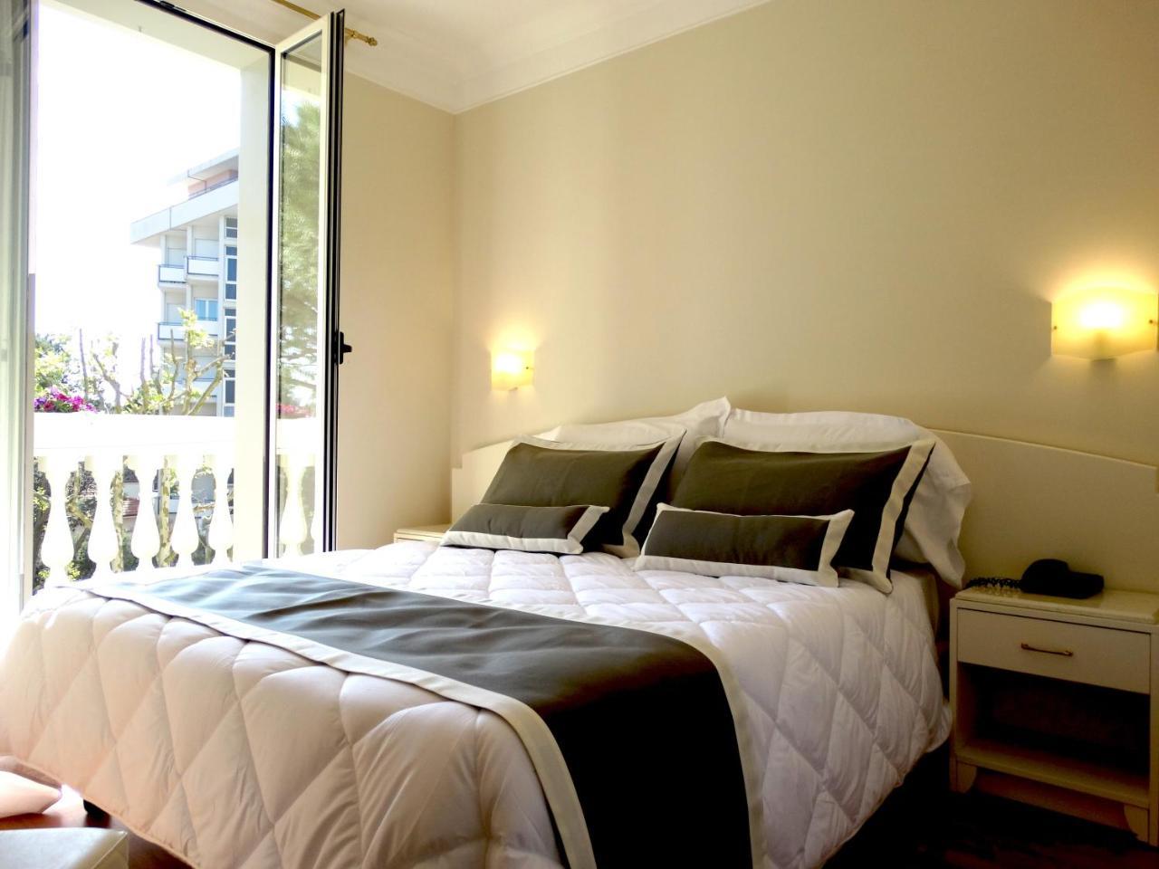Novecento Suite Hotel Риччоне Екстер'єр фото