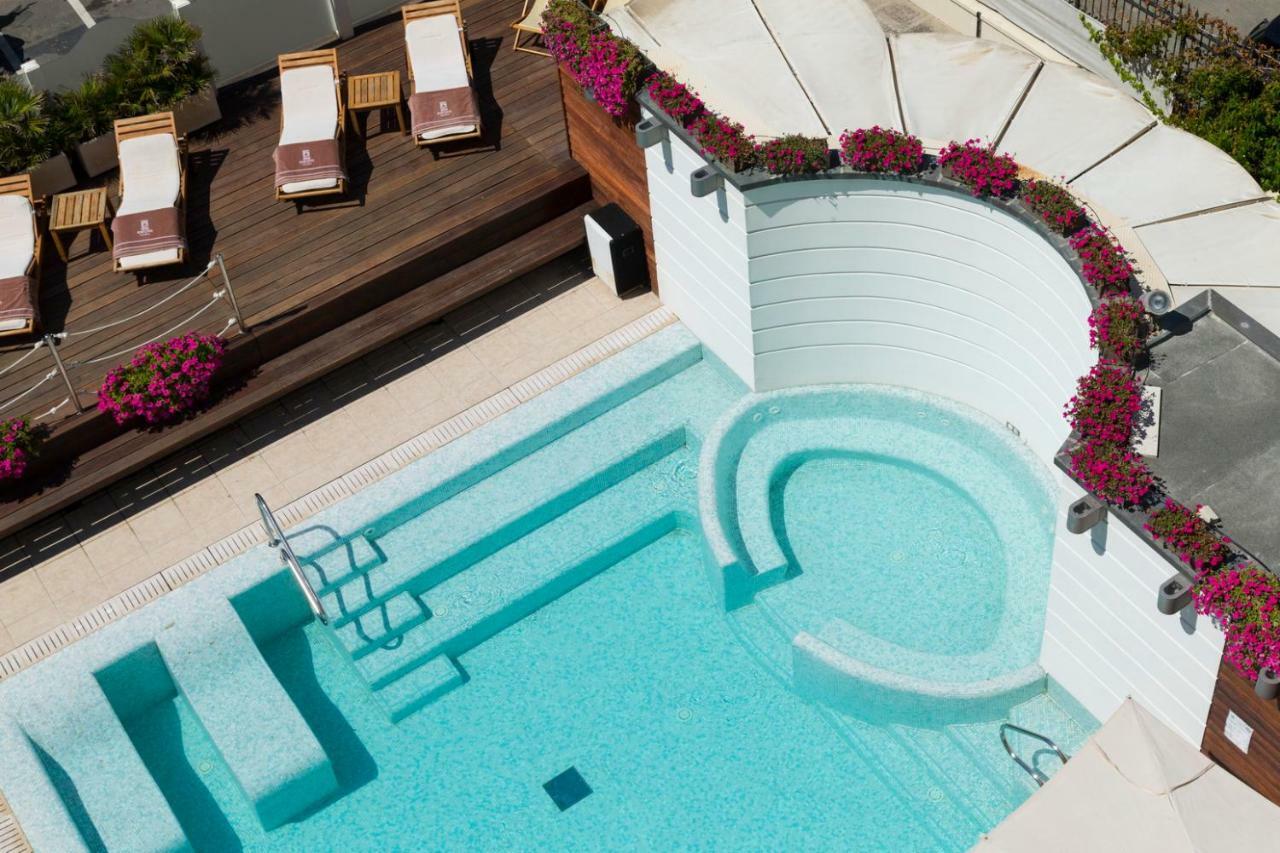 Novecento Suite Hotel Риччоне Екстер'єр фото